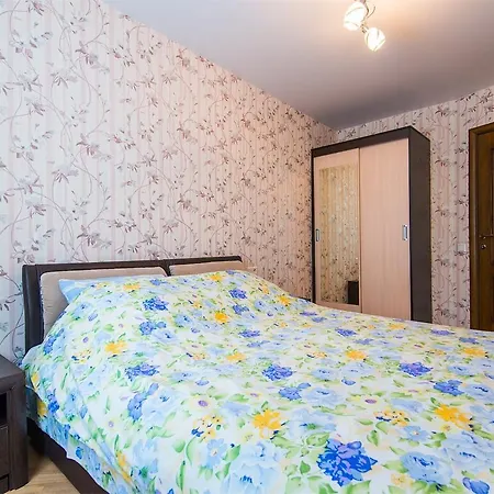Apartament Zolotaya Gorka 13 *